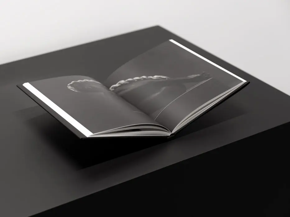 V_Stand_-_1605_Publishers_-_Sfeer_-_Low_Res-7_dd7e825d-b402-40a0-a647-ba6a4927f407_934x700.webp