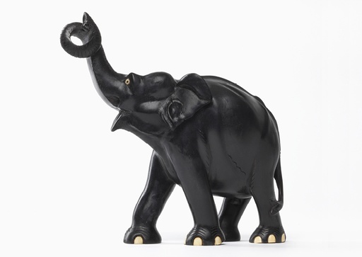 Houten olifant met opgestoken slurf