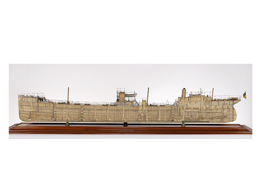 Halfmodel van het tankschip "Emmanuel Nobel"