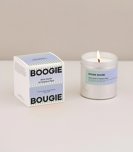Geparfumeerde kaars Silver Suede & Fireplace Haze