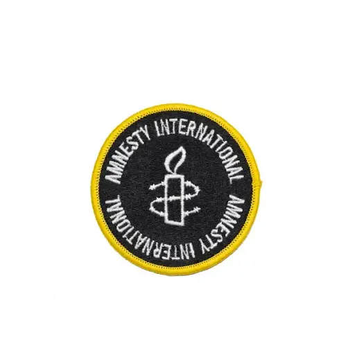 [C2.8.157] Strijkembleem Amnesty International Zwart