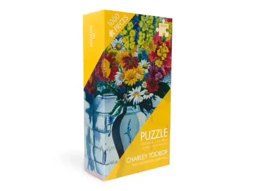 [TSJW000029] Vaas met bloemen tegen muur
